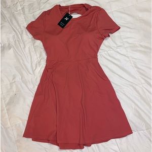 HALARA short sleeve cross back dress